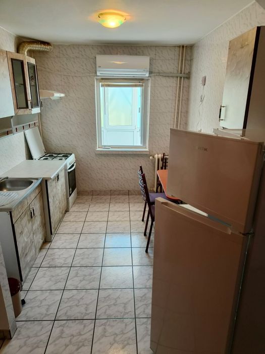 Sarari, Henri Coandă, 2 dec, et2/4,mob+utilat !