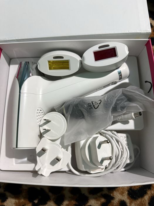 Epilator IPL cu pulsatii