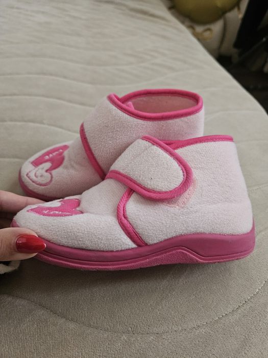 Пантофи за момиче 28н.