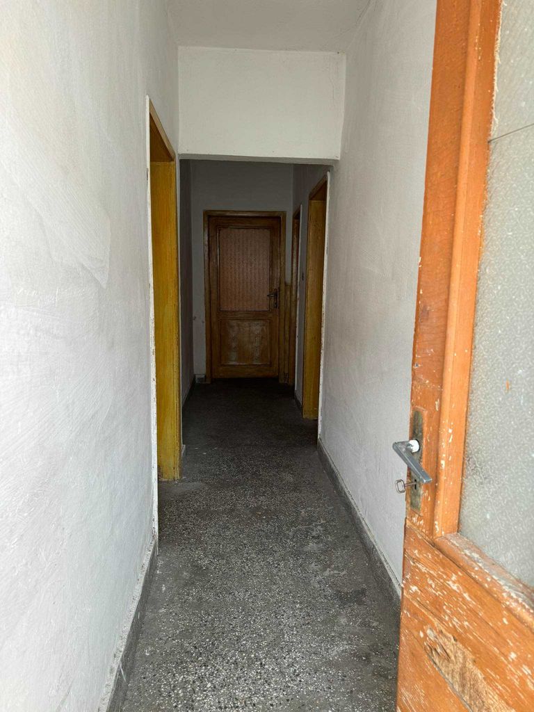 Продава се Етаж от къща в Айтос - 150 кв.м за 667 €/кв.м - Снимка #2