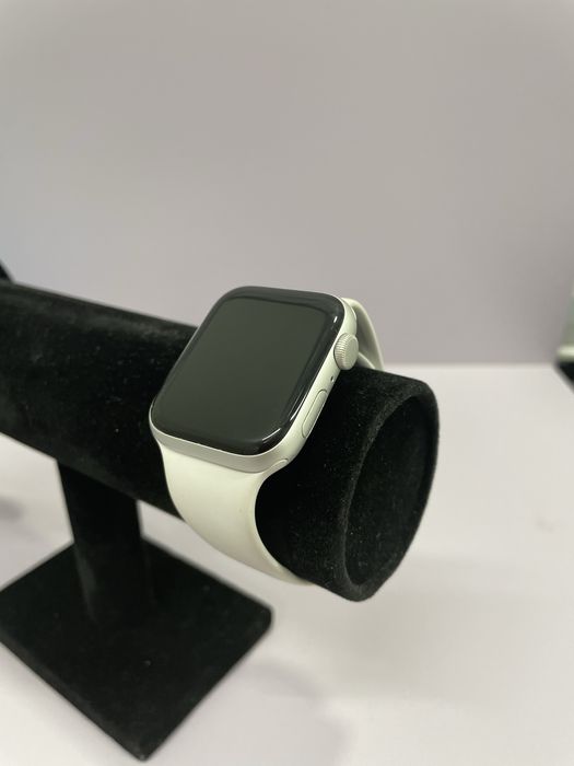 Apple Watch SE 2 44mm / #CР26254