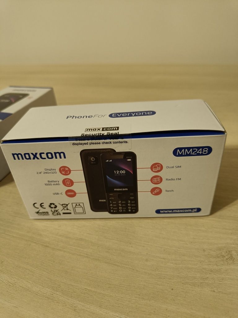 Telefon cu butoane Maxcom