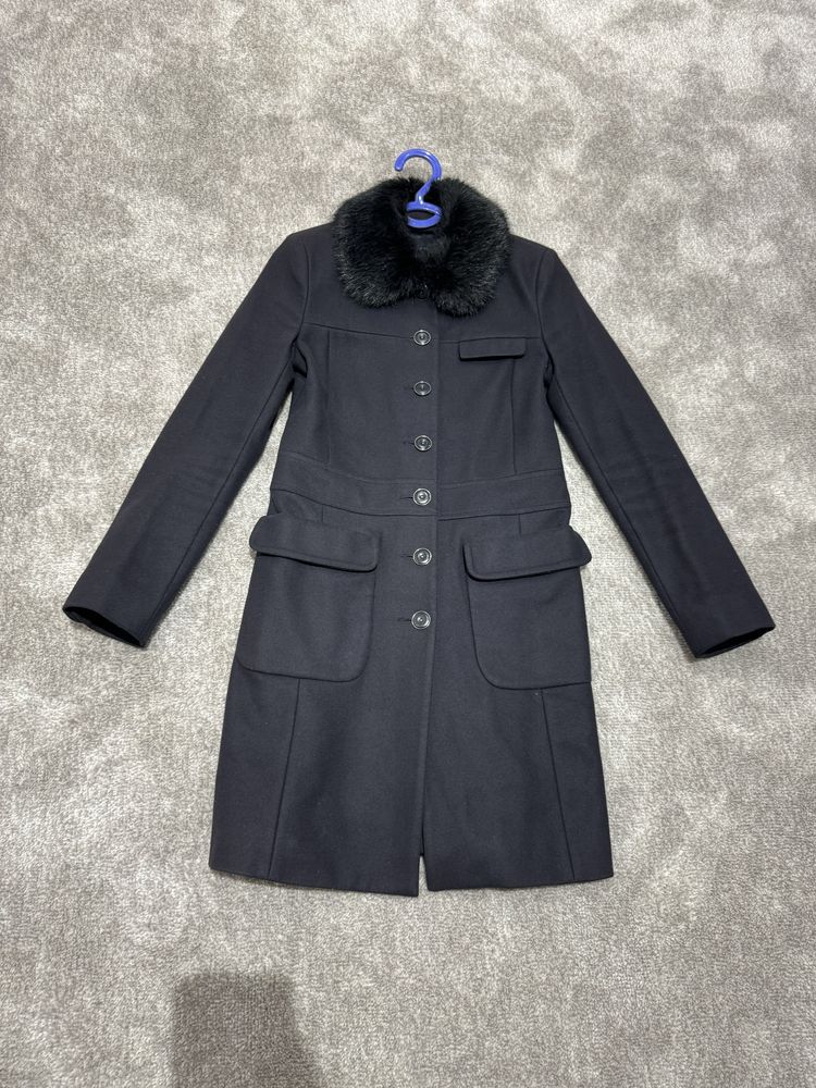 Пальто от French Connection размер xs-s качество люкс