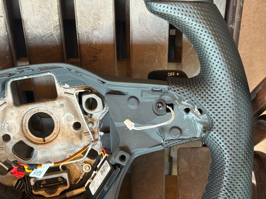 Волан за VW GOLF 8