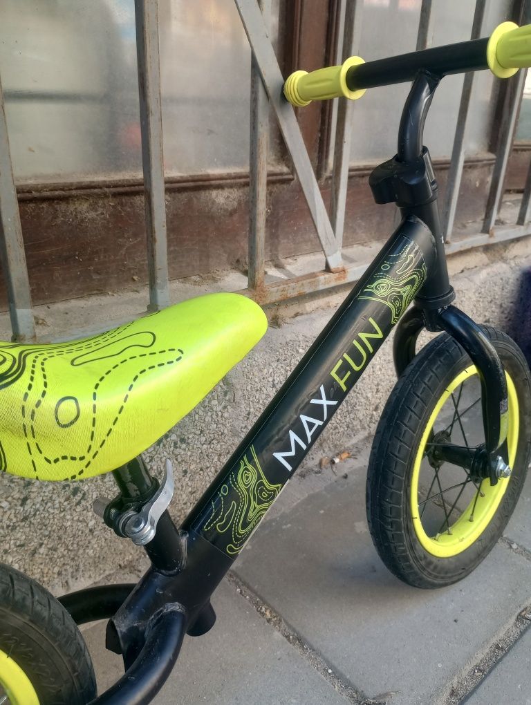 Продавам детски играчки