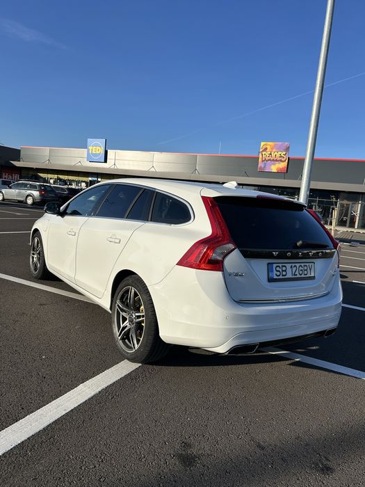 Volvo V60 Plug-In Hybrid