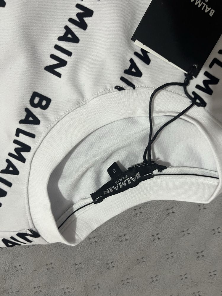 Compleu balmain barbati