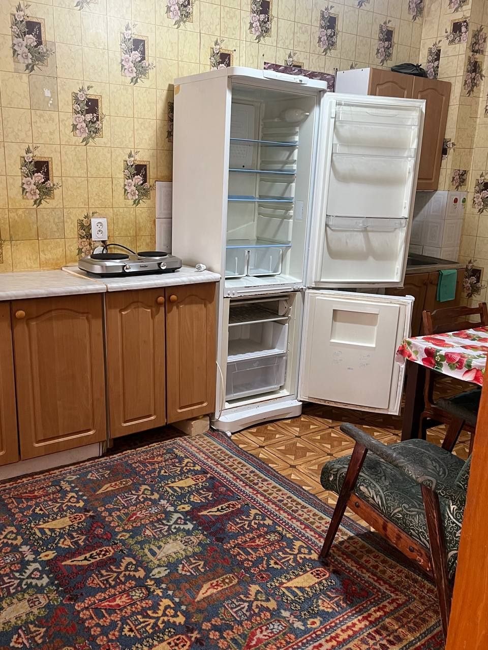 Юнусабад 2 кварталда 1 хона уй ижарага берилади