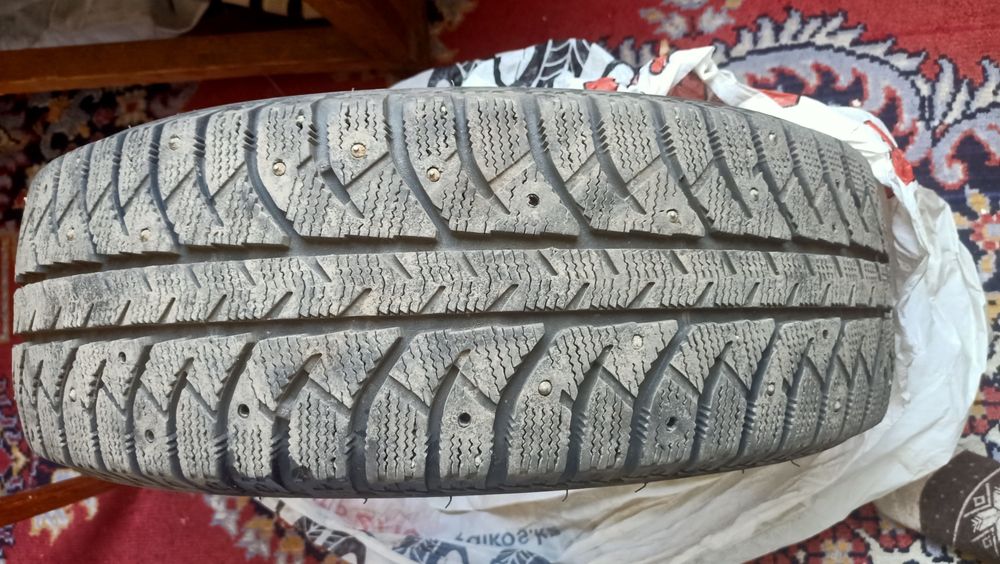 Продам колёса, дөңгелек сатылады.