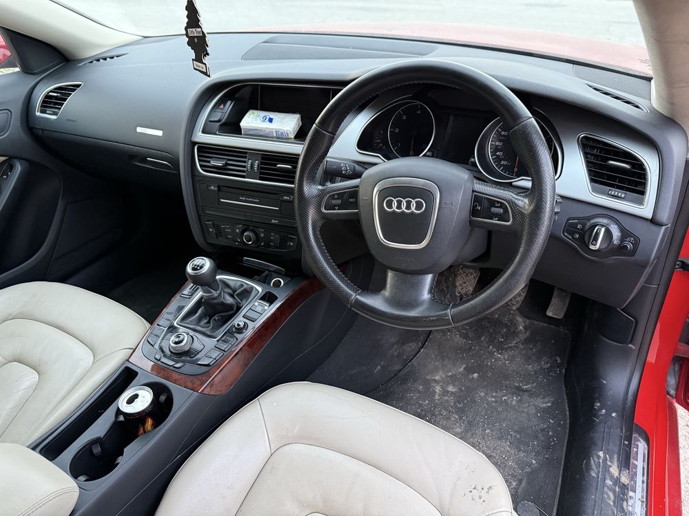Audi A5 2.0TDI на части