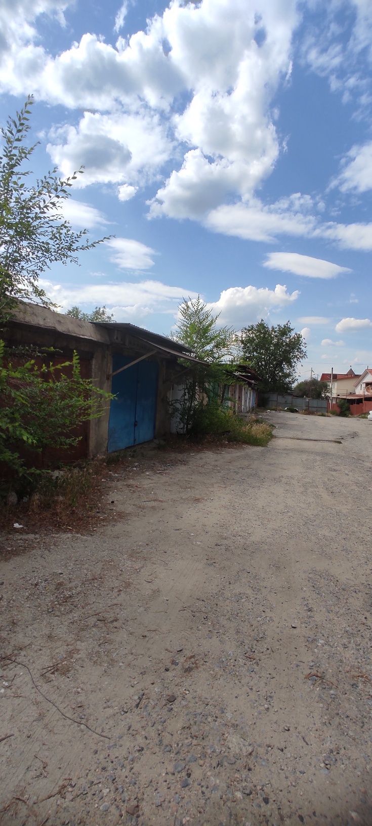 Продам двухуровневый гараж в мкр.Таугуль