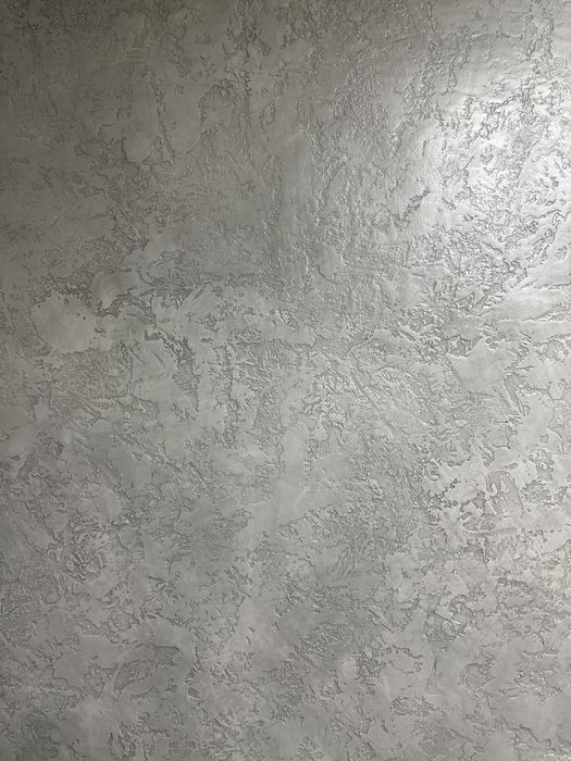 Поклейка  обоев.Вытяжка стен