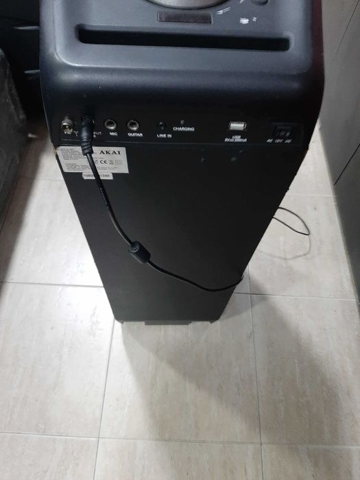 Колона Akai DJ-880