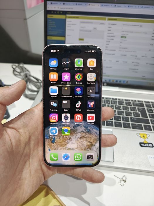 Iphone 15 128gb в отличном состоянии