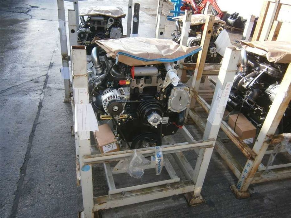 Motor CATERPILLAR C4.4, Perkins NL38921 nou cu garantie