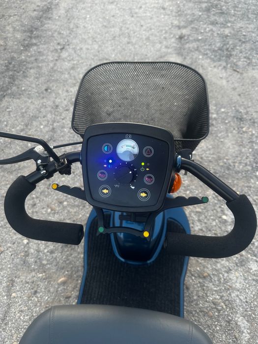 Електрическа Триколка Инвалидна Количка