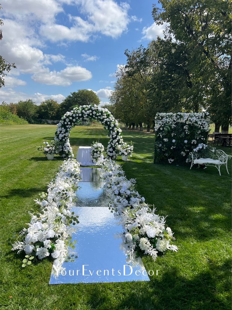 Aranjamente florale si decoratiuni evenimente nunta botez petrecere