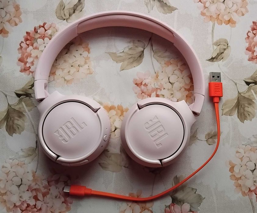 Casti audio on-ear JBL Tune 510, Bluetooth, Asistent vocal, Roz
