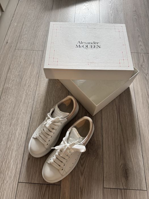 Alexander Mcqueen