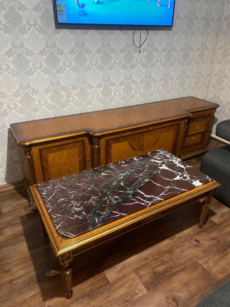 Мебель из дерева комплект