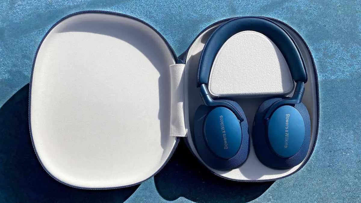 Bowers & Wilkins Px7 S2