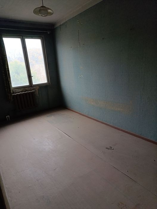 Чиланзар 9.  3 Комнаты . 72  квадрата