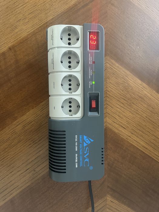 Стабилизатор напряжения SVC