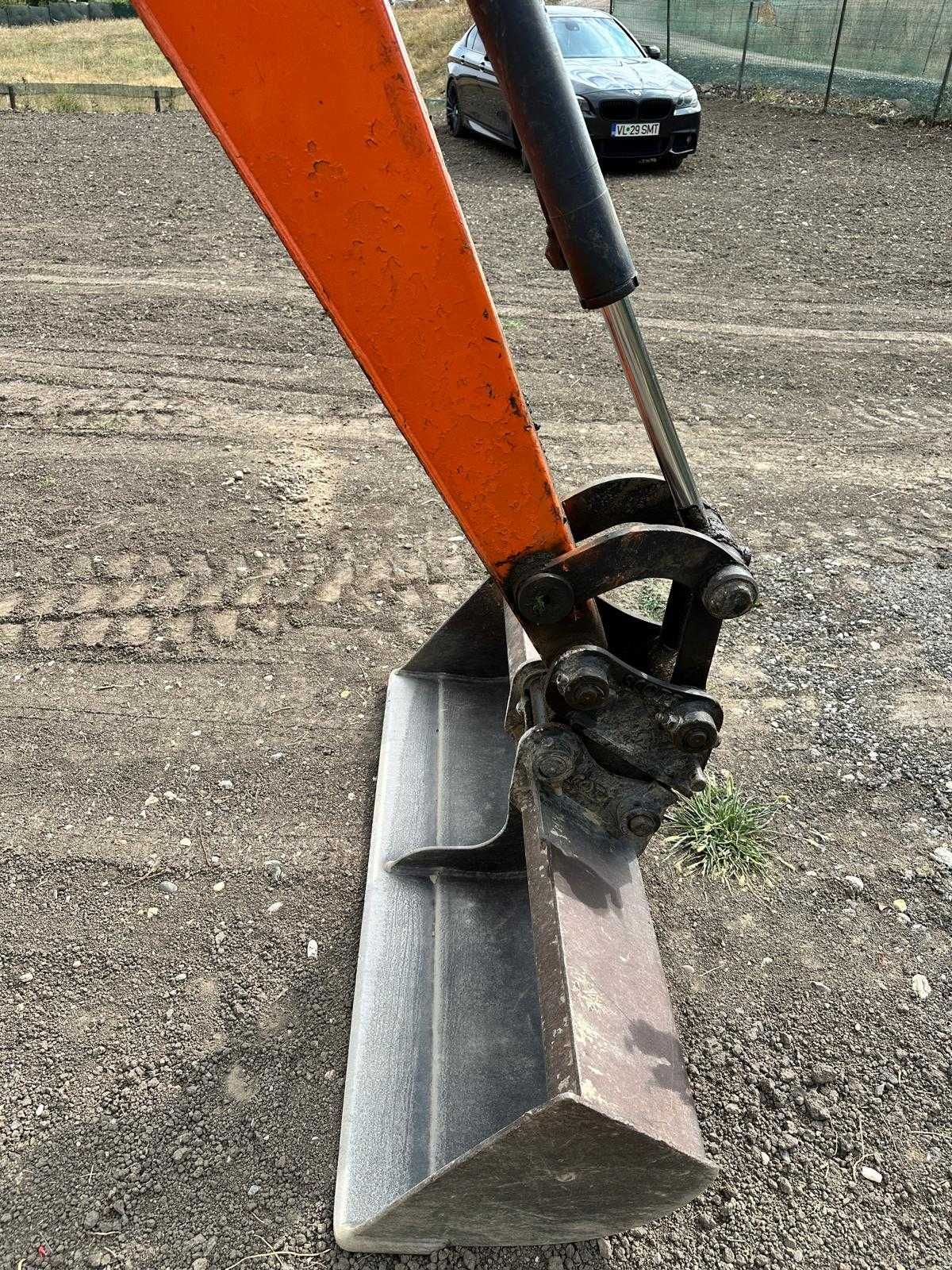 Hitachi ZX 29 U3
