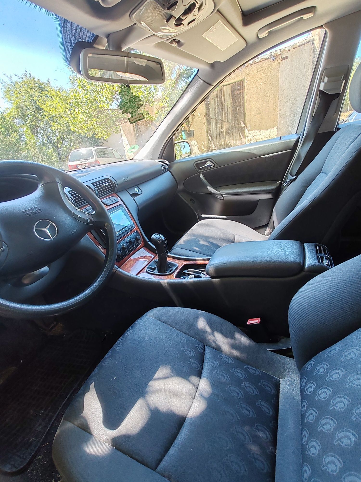 Mercedes Benz, an 2000