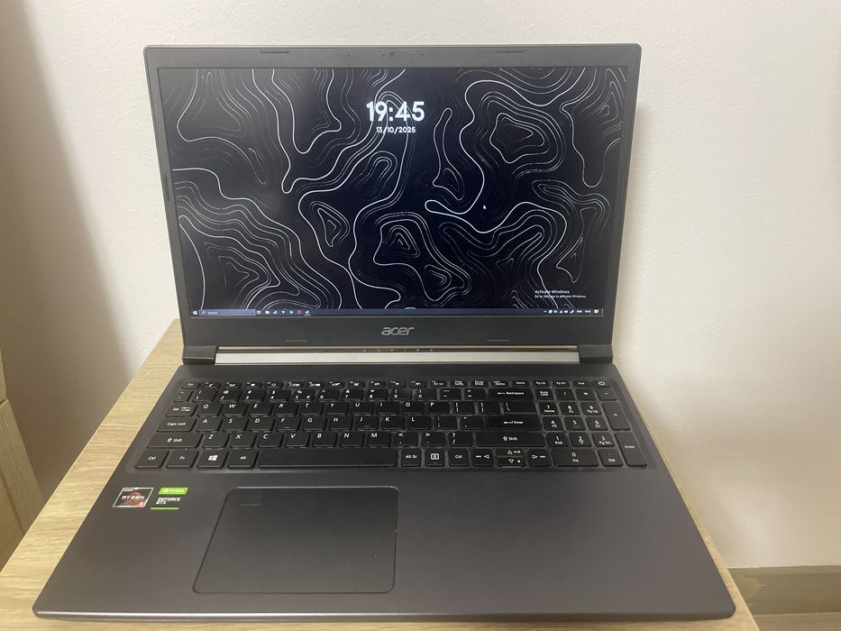 Laptop Acer aspire 7