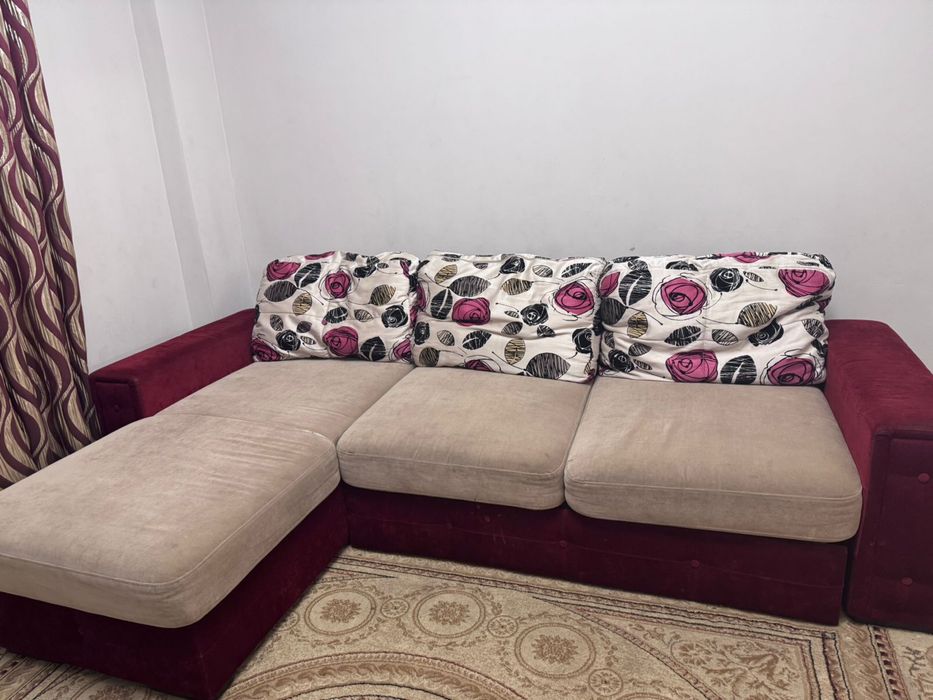 Продам диван ЖК Кулагер 2