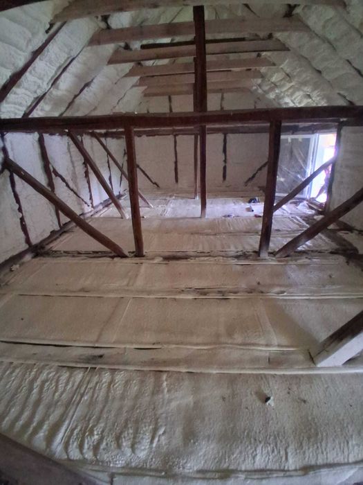 Izolatii spuma poliuretanica