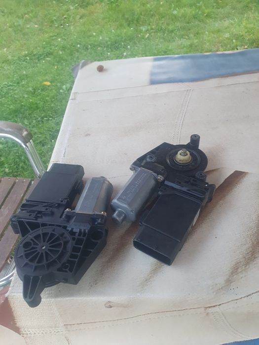 Oglinzi passat b5.5 cu capace batman deja montate+motorașe functionale