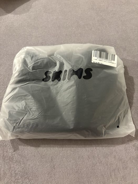 Rochie SKIMS body compresion