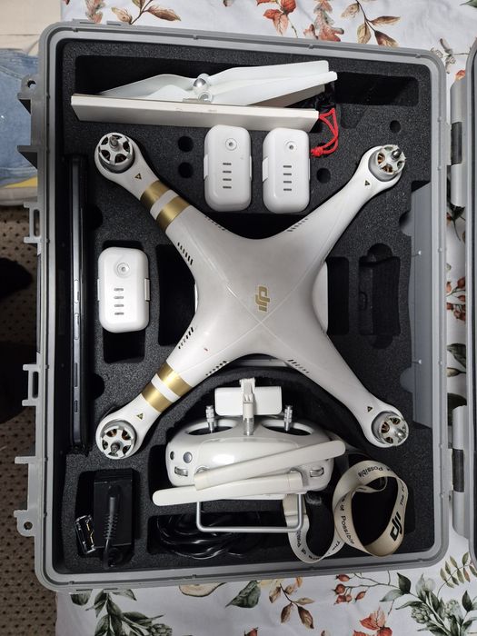 Dronă DJI Phantom 3 PRO