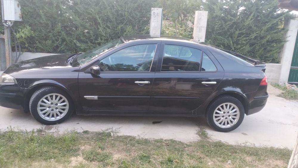 Vând Renault Laguna
