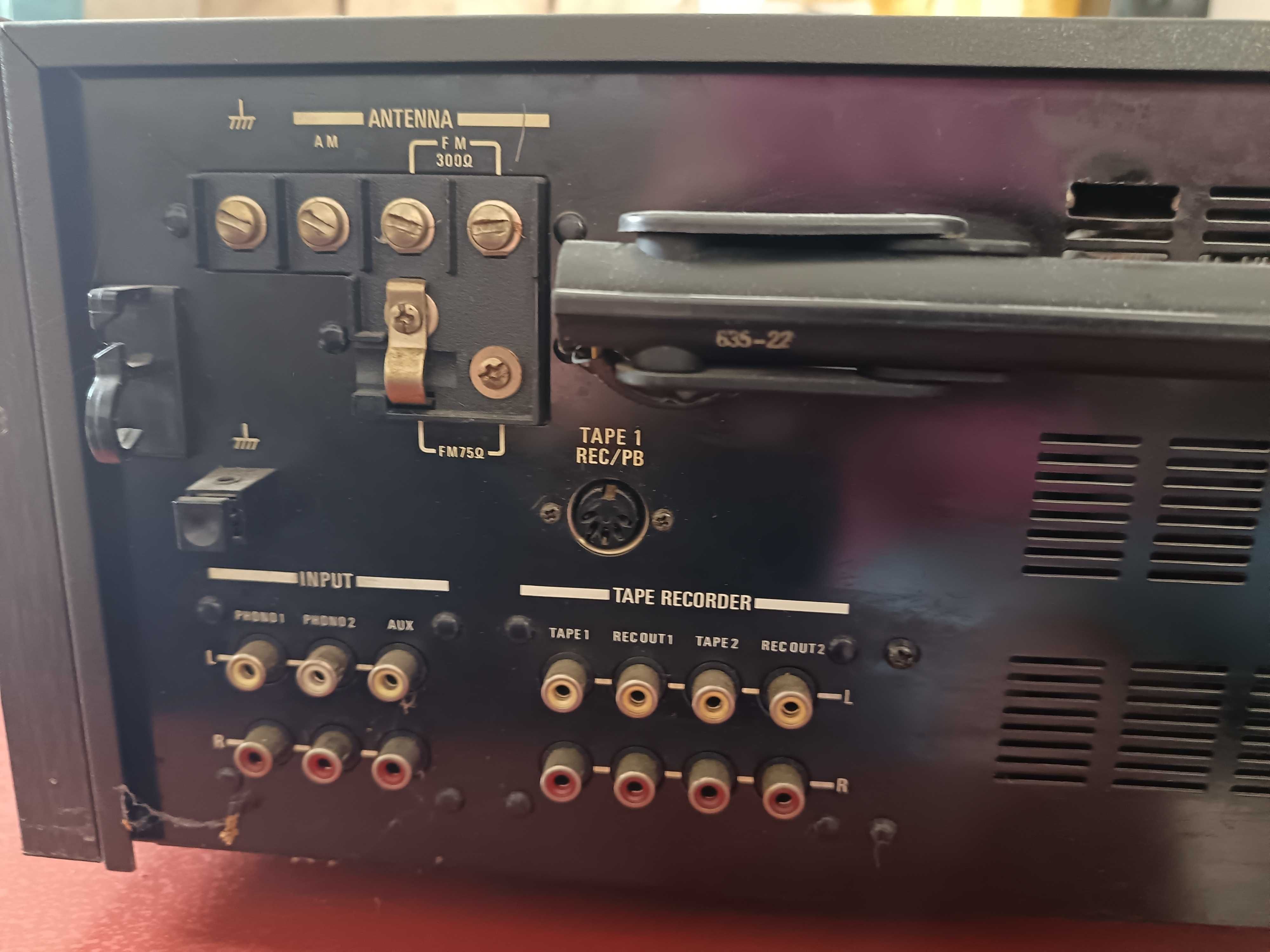Продава се, усилвател Sony STR V6