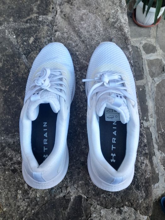 Under Armour Ua W Charged Aurora 2