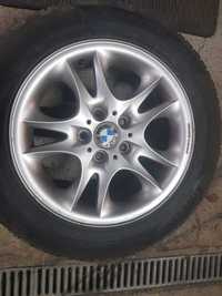 Jante aliaj BMW cu anvelope Pirelli