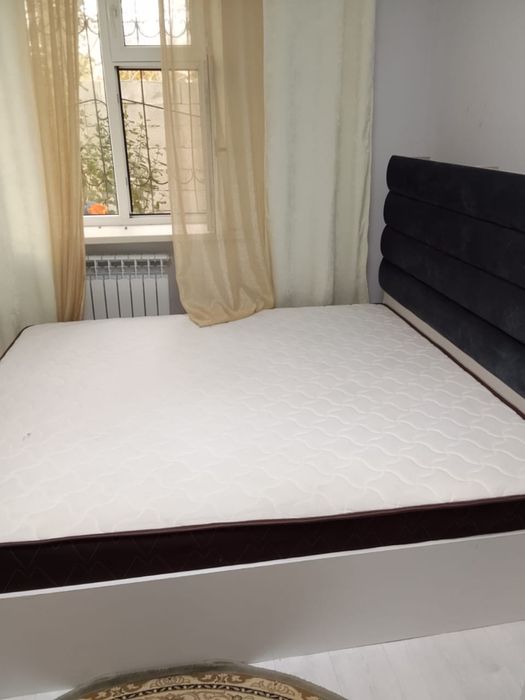 Кровать мебель гарнитур матрас