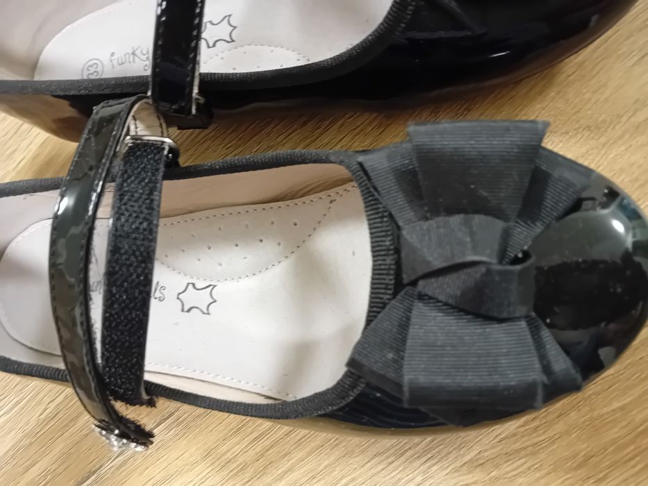 Официални обувки за момиче