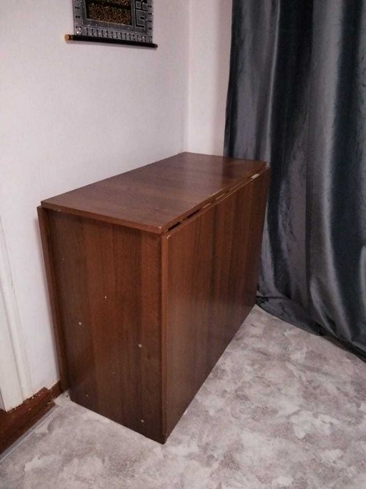 Стол тумбу.раскрывается