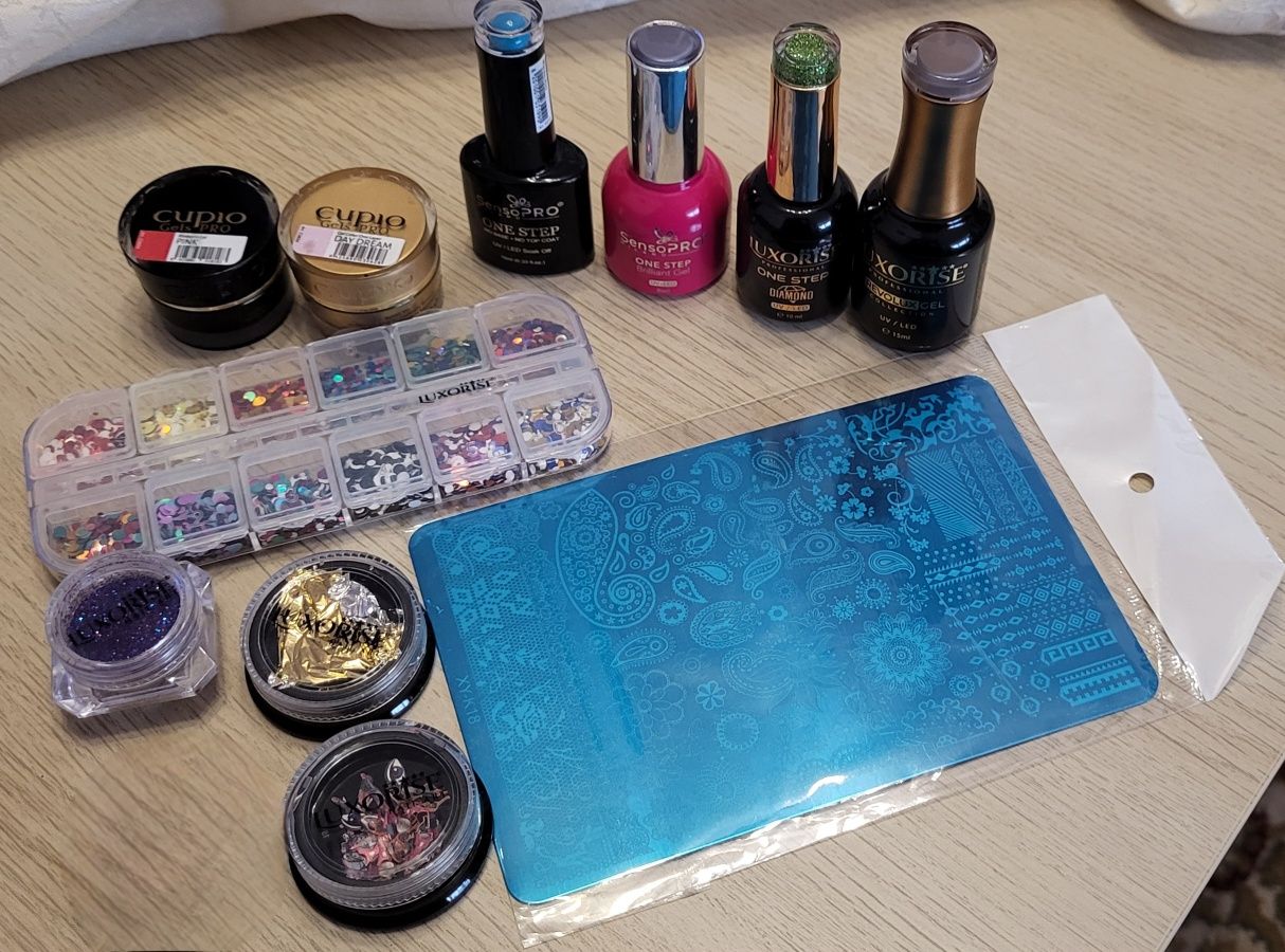 Set manichiura/pedichiura