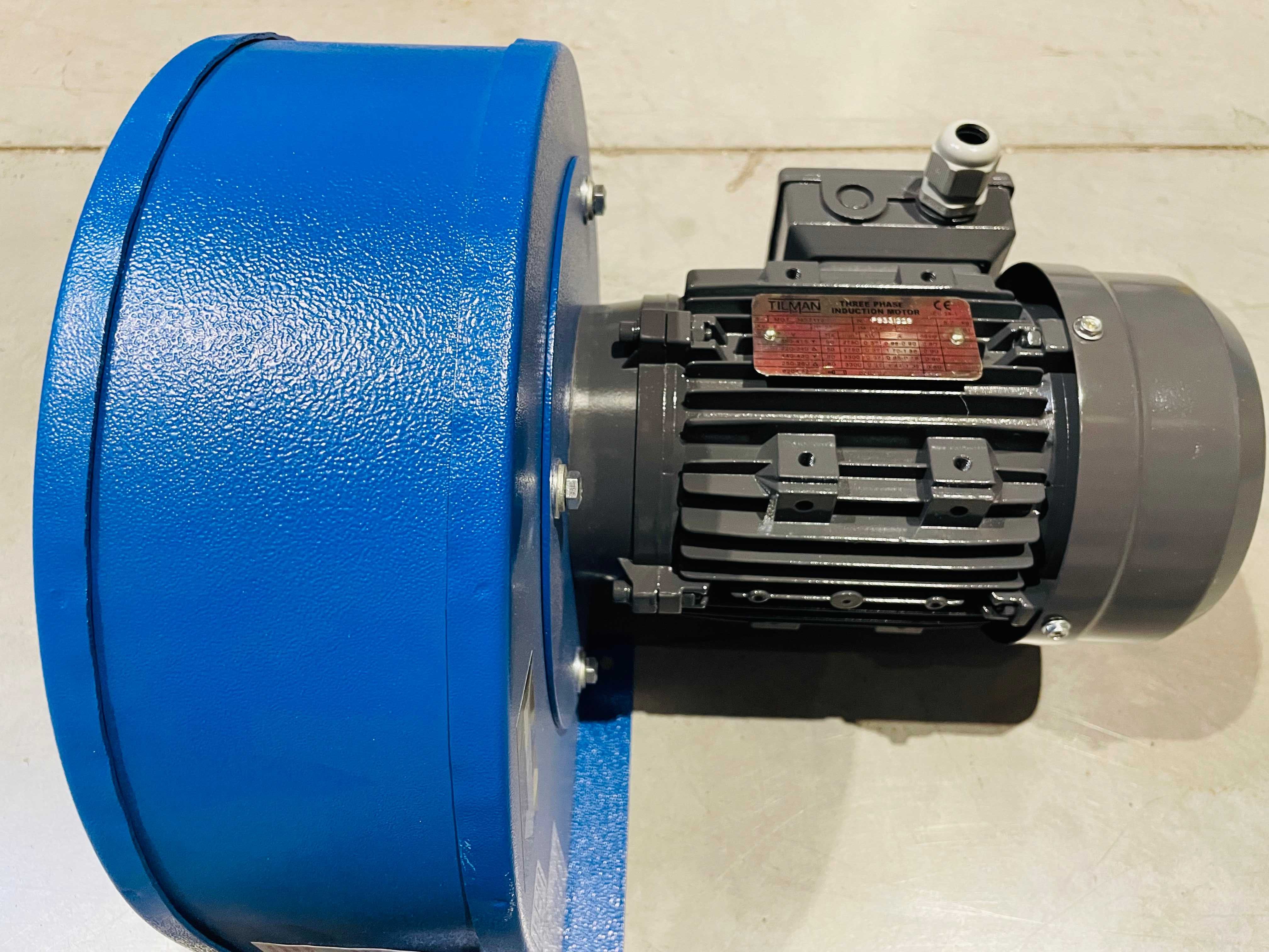 Ventilator centrifugal industrial CASALS cu turbina, debit 1080 m3/h.