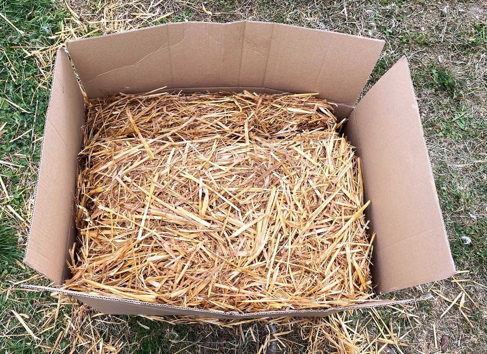 Baloti de paie romanesti, la cutie 6, 5 kg