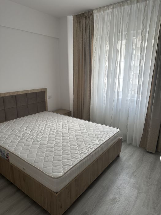 Inchiriez studio cu loc de parcare, 5 min metrou Berceni