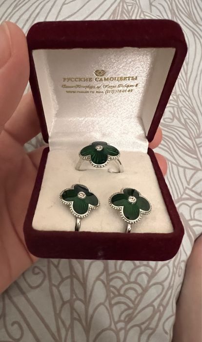 Серебряный набор кольцо и серьги Русские Самоцветы