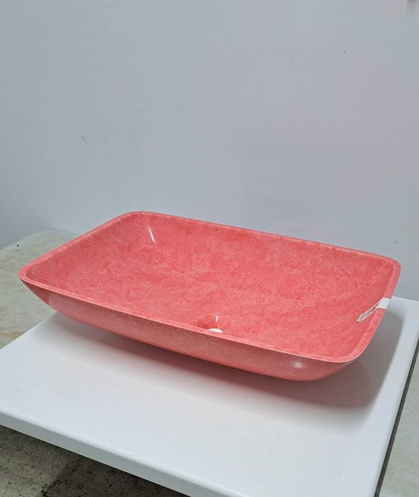 Прямоугольные дизайнерские накладные раковины из иск-го мрамора.