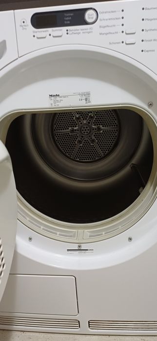 Uscator de rufe Miele