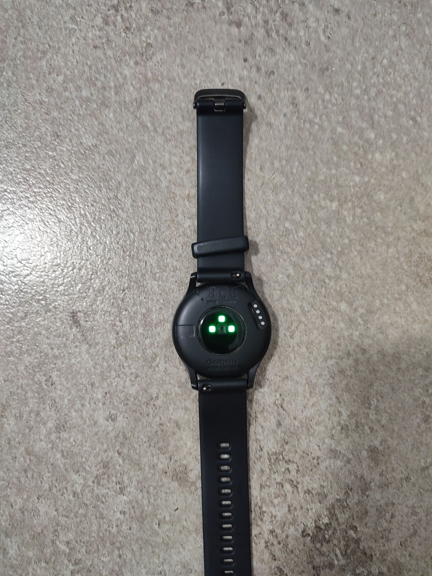 Vând ceas Garmin